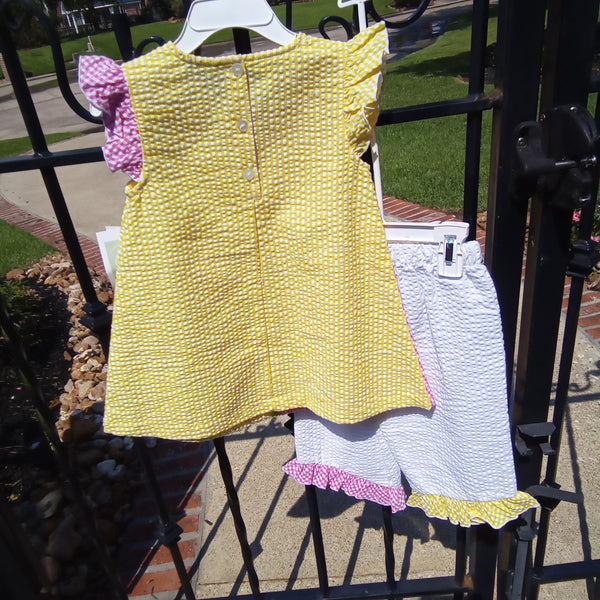 Gingham Seersucker Capri Set with Appliqued Flowers | Bonnie Jean