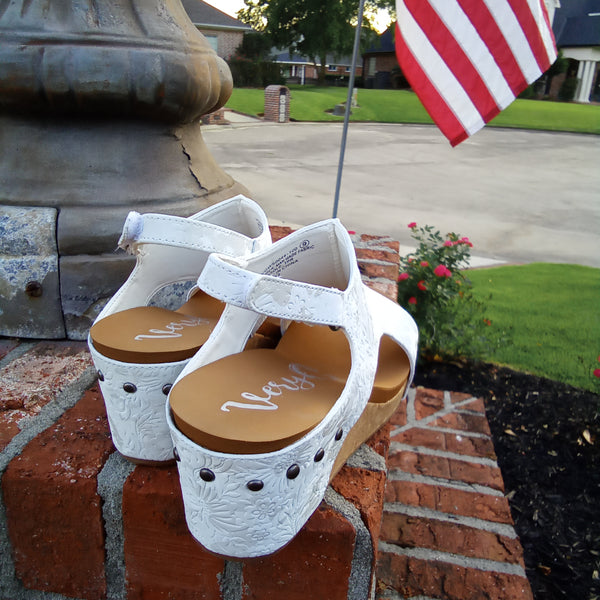 White Embossed Wedges | Very G - Liberty Tooled