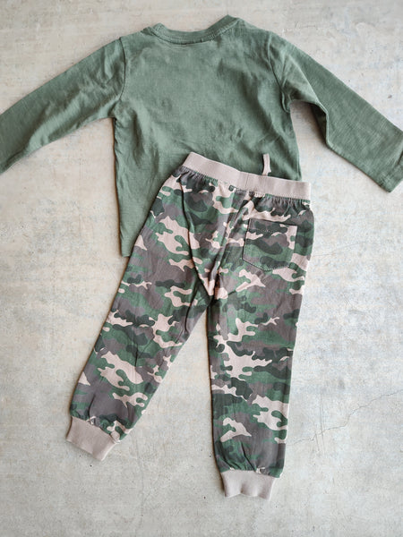 Harvesting Tractor and Camo Jogger Set |