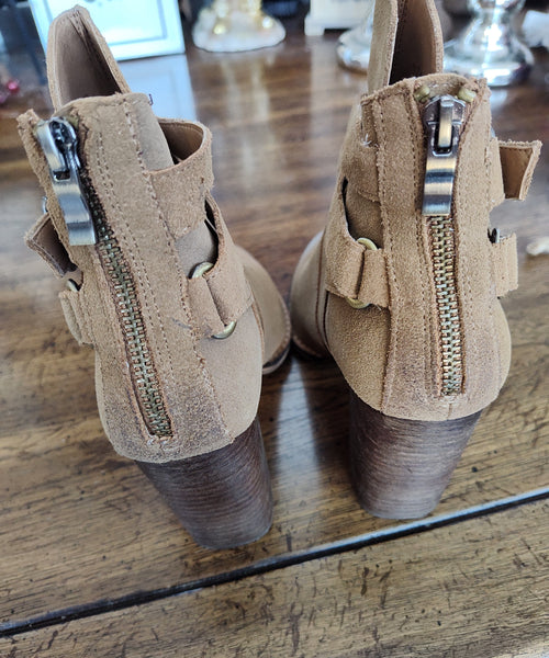 Dark Camel Short Suede Zip It Boots | Chinese Laundry - CLEARANCE