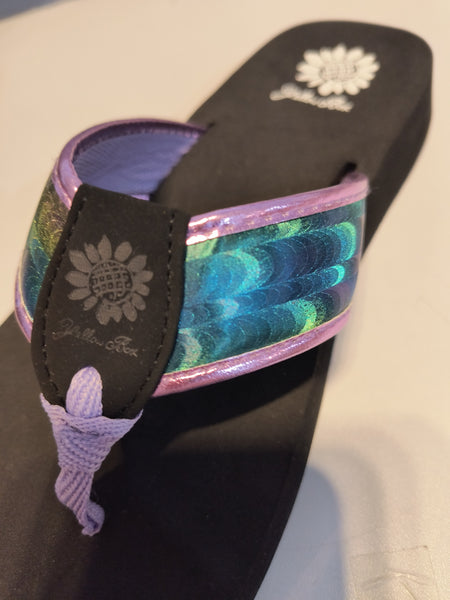 Lavender Hologram Flip Flop | Yellow Box Footwear | Fortina