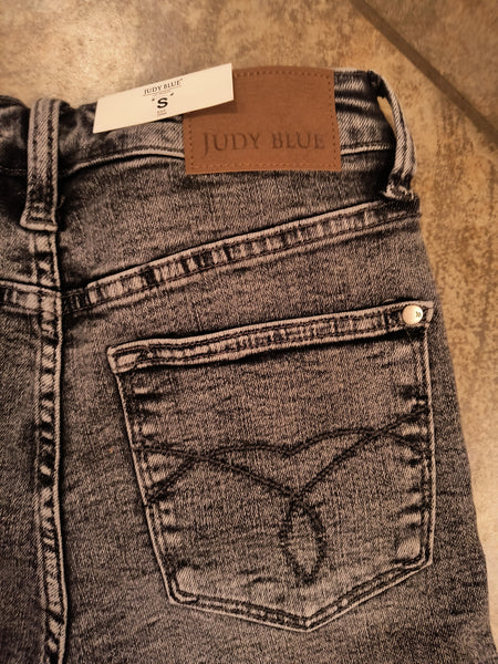 Judy Blue | Hi Waist Button Fly Black Washed Shorts
