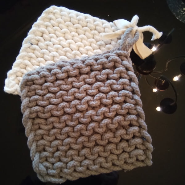 Mud Pie Crochet Pot Holder Set White/Grey