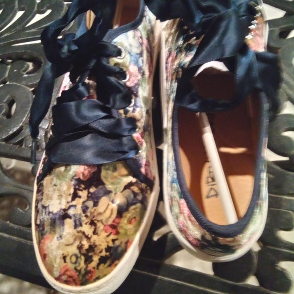 Velvet Floral Sneaker with Ribbon Laces | Dirty Laundry Josi