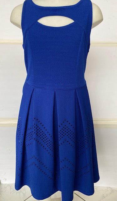 Sleeveless Box Pleat Laser Cut Dress | Bonnie Jean