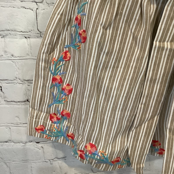 Embroidery Shorts Tan & White Striped | Andree by Unit - Last one!