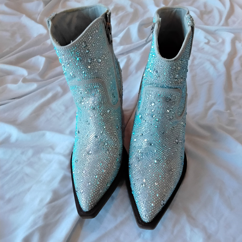 Iridescent Glitz Boot Very G KADY – The Classy Peacock