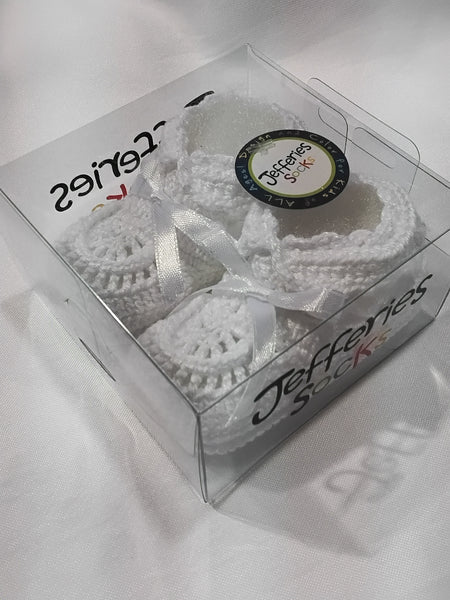 Newborn Crochet Booties