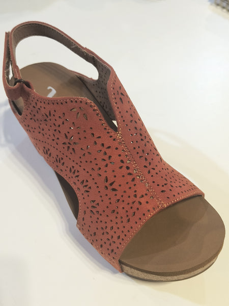 Wedge Sandals | Very G Free Fly 3 Rust