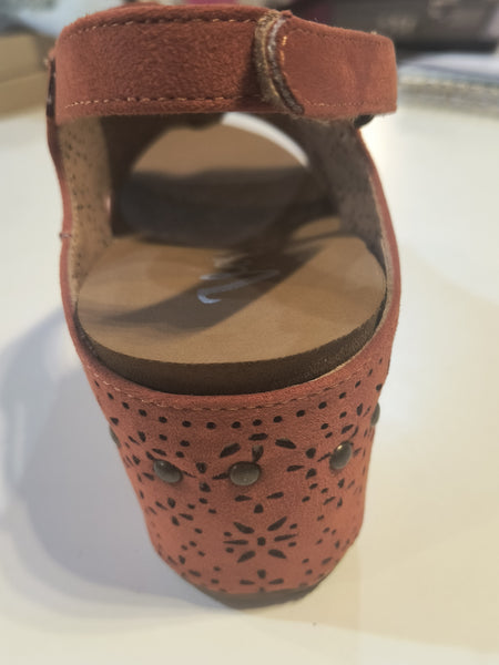 Wedge Sandals | Very G Free Fly 3 Rust