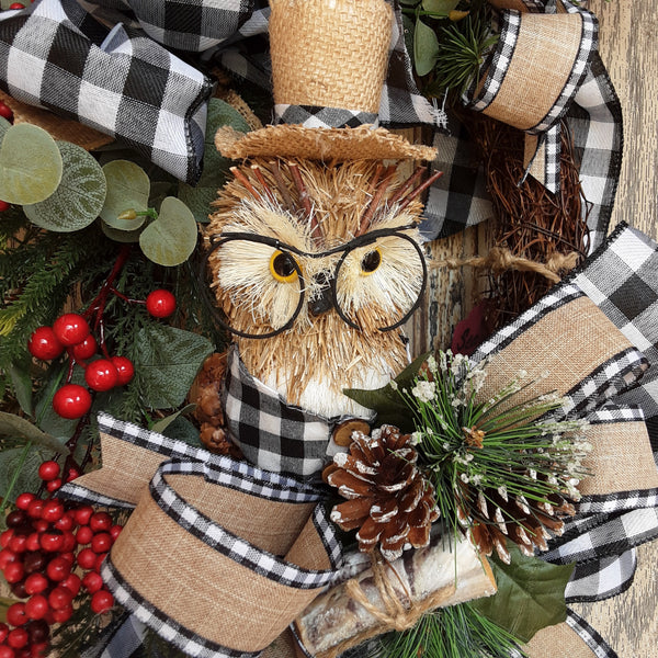 Wise Owl Wreath