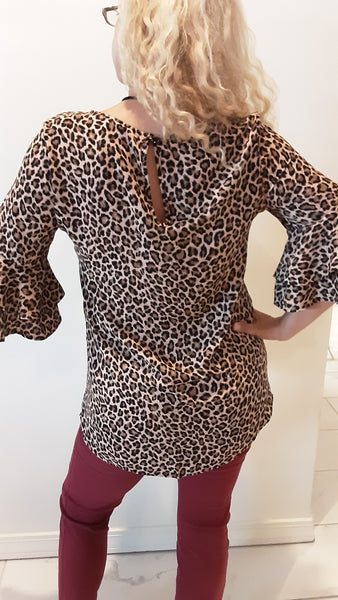 Leopard Ruffle Sleeve Top