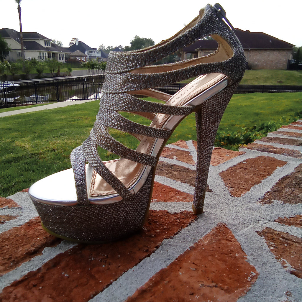 BAIGNADE Platinum, gold and silver multi-laminated leather sandals | Carel  Paris Shoes