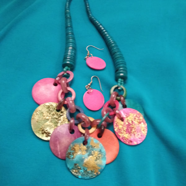Multi colored Necklace & Earring Set