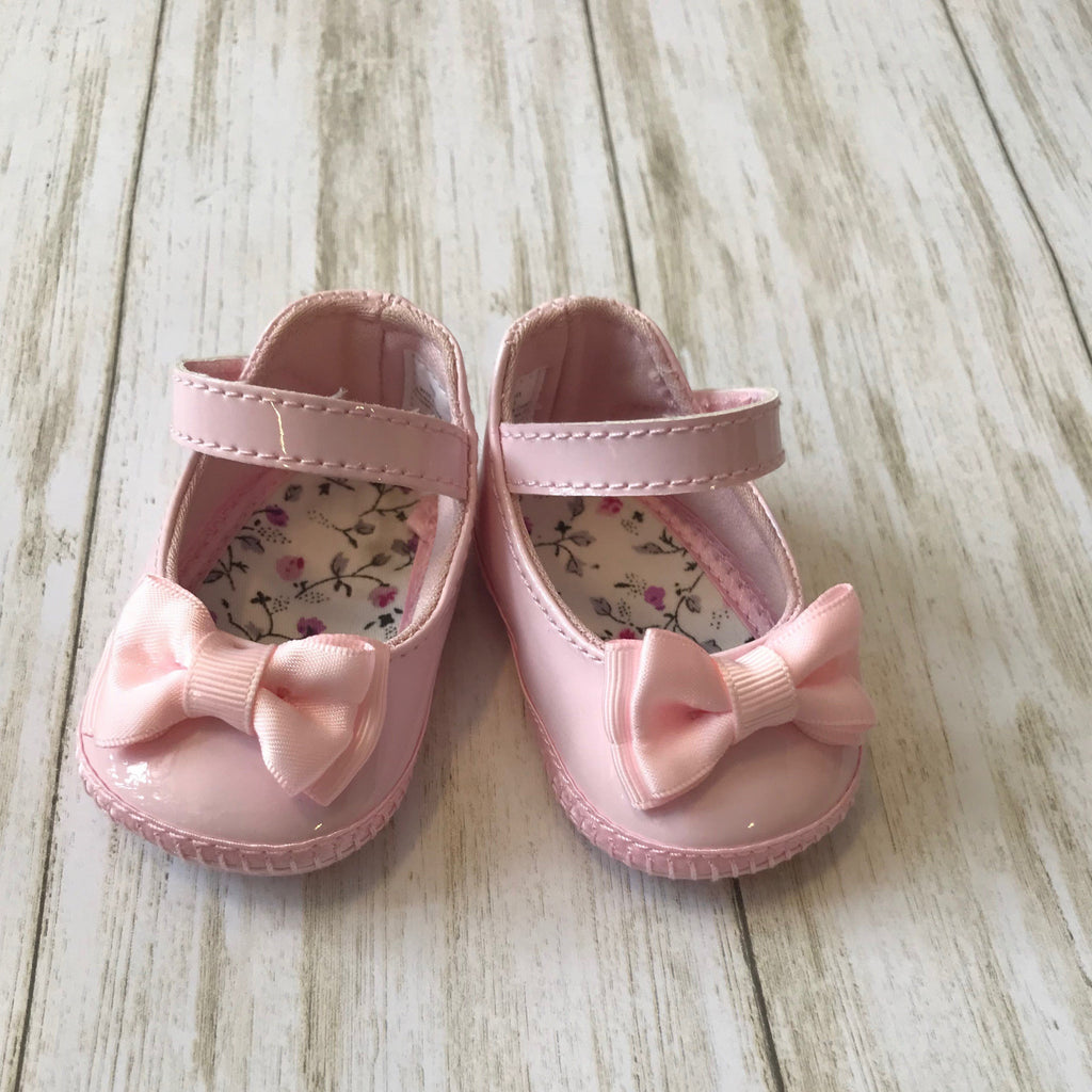 Baby Deer Shoe with Bow