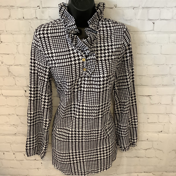 Mud Pie Black & White Hounds Tooth Top