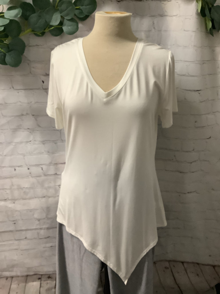 White Light Weight Vneck Kendall top