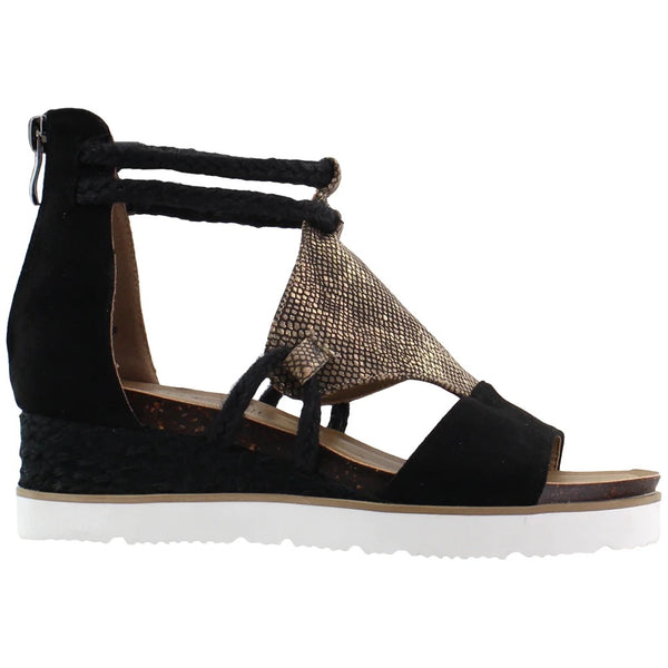 Boutique by Corkys Sandals Broiling (gun metal)